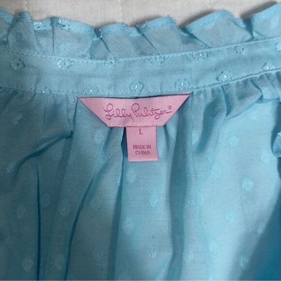 Lilly Pulitzer L Elsa Light Blue Swiss Polka Dot Long Sleeve 3 Button Ruffle Top - Picture 8 of 12